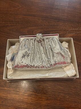 Vintage Whiting & Davis Silver Mesh Evening Clutch with Knot-Style Frame